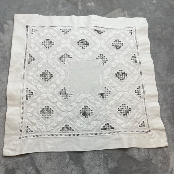 Vintage 20" Square Doily White Cutout Embroidered Textured Shabby Chic Victorian - Picture 1 of 2